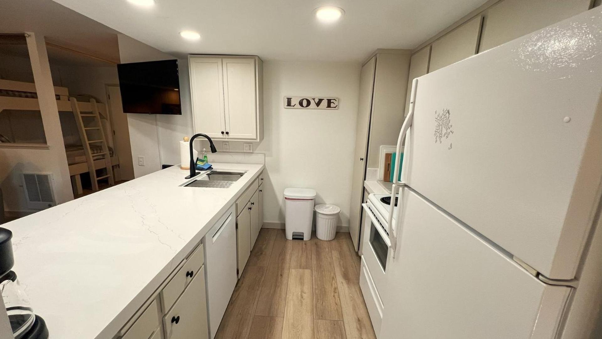 Standard Condos With Free Parking Mammoth Lakes Room photo